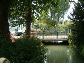 CAEN (14) – Parc des expositions : Réhabilitation de réseau d’eau potable Ø 140 Détourage de tampon voirie Rennes